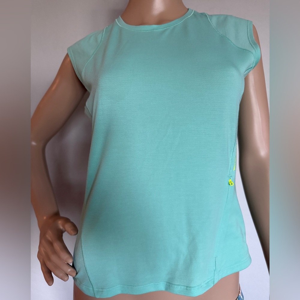 Lululemon Athletica Blue Fitted Muscle Tee